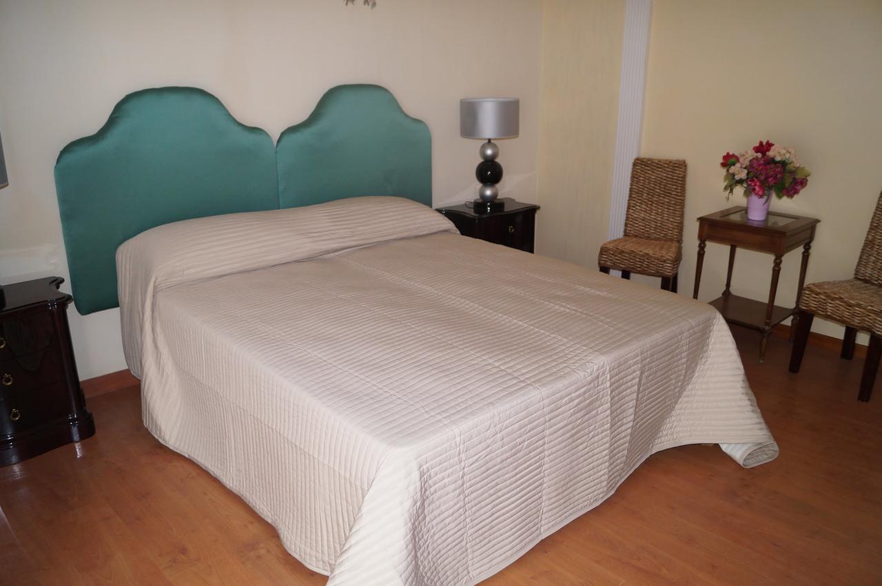 Al Primo Piano Bed And Breakfast Foggia Exterior photo